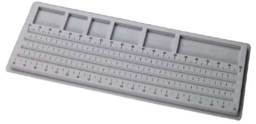 Plastic Bead Board With 6 Square & 4 Grooves